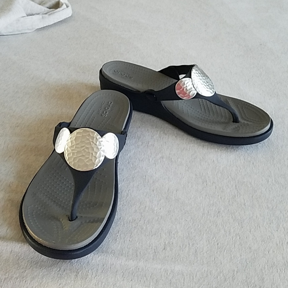 New crocs dual comfort sandals